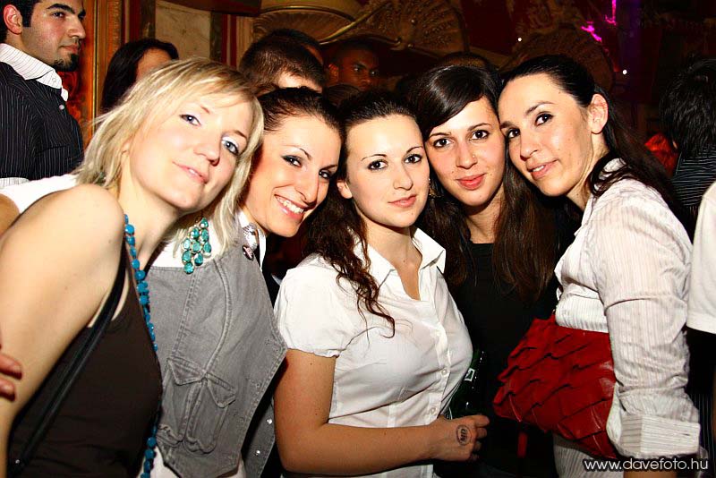 intparty_1022_003