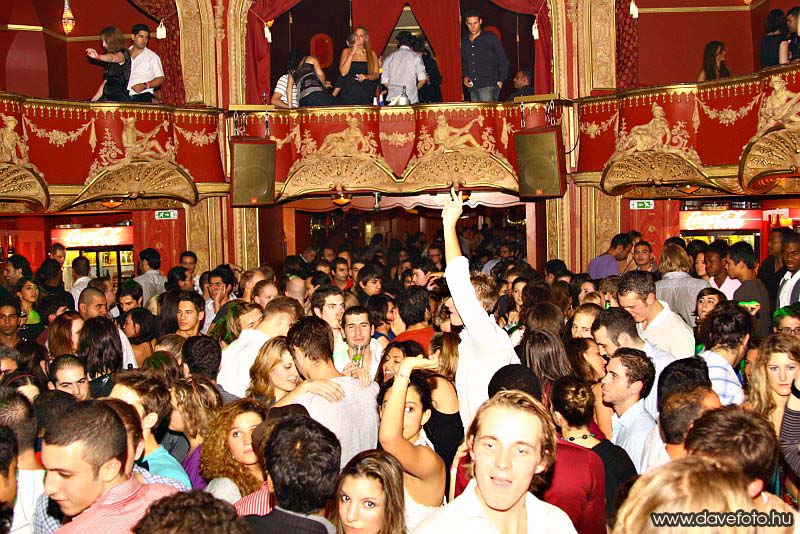 intparty_1022_013