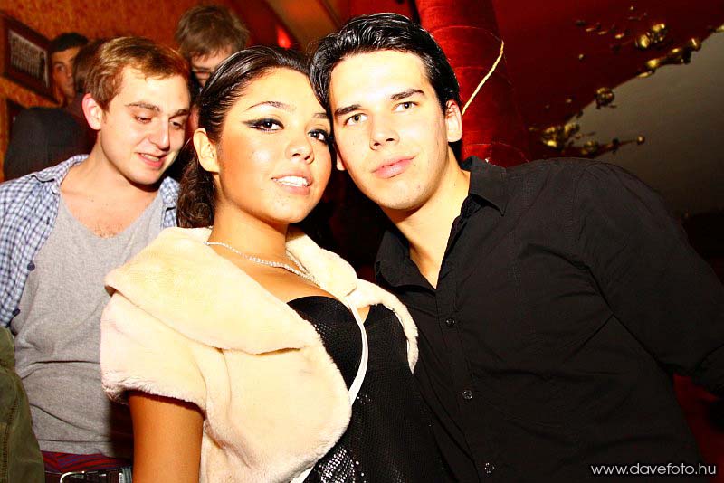 intparty_1022_025
