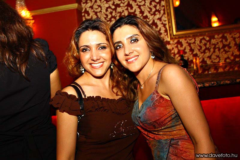 intparty_1022_035