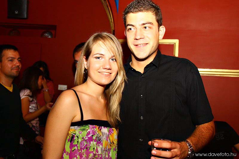 intparty_1022_036