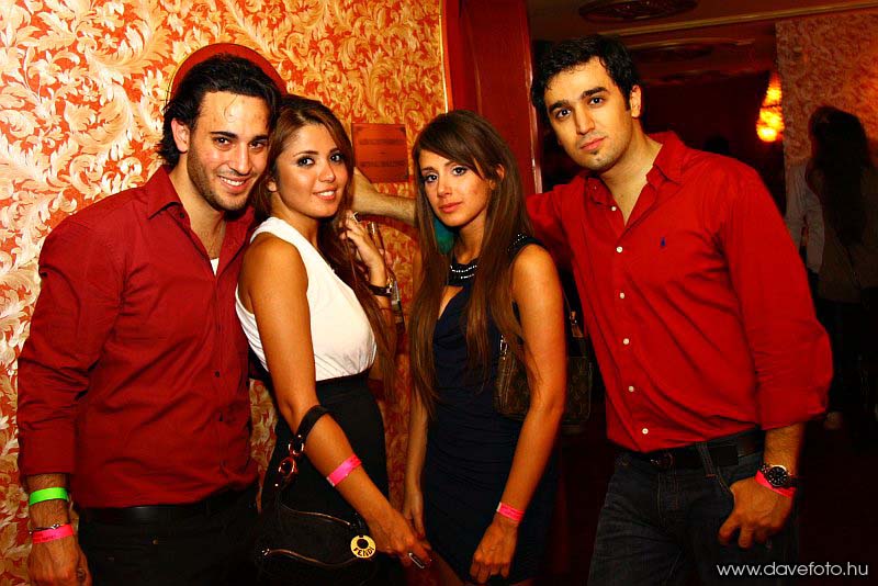 intparty_1022_037