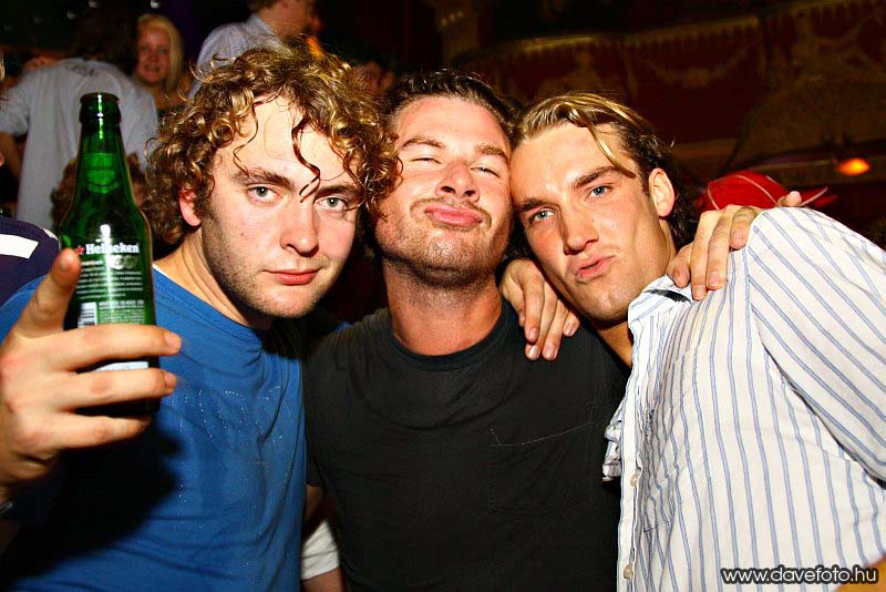 intparty_1022_048