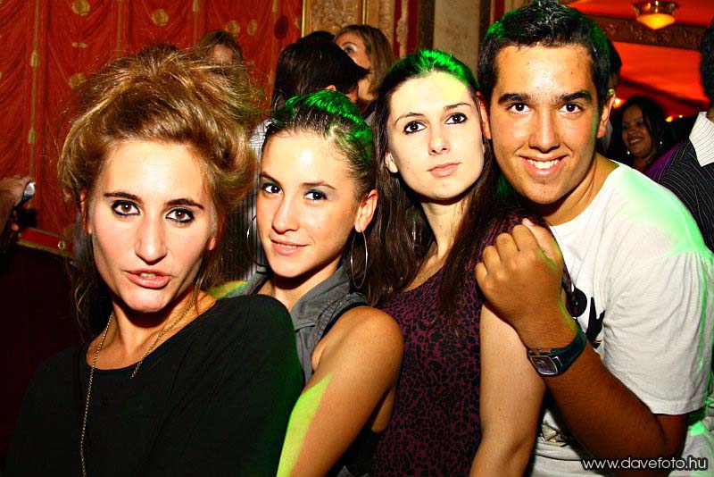 intparty_1022_062