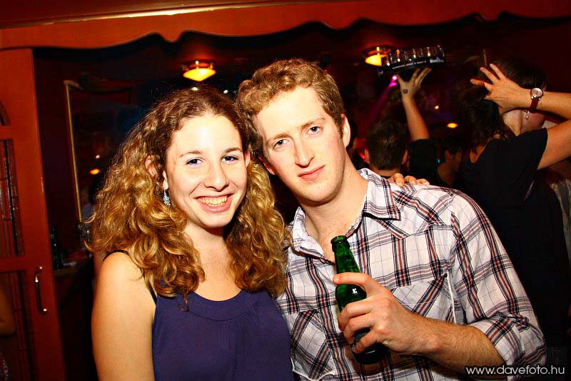 intparty_1022_063