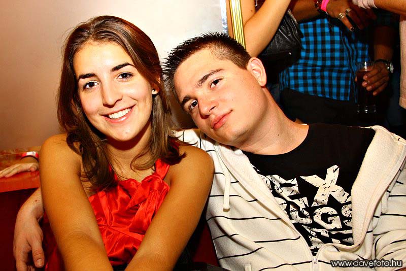 intparty_1022_065