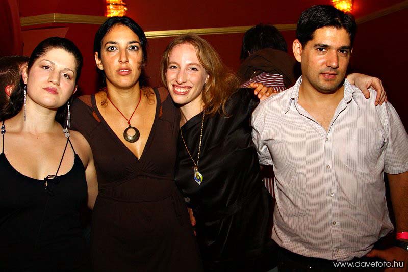 intparty_1022_068