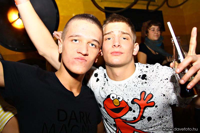 schoolc_1220_142