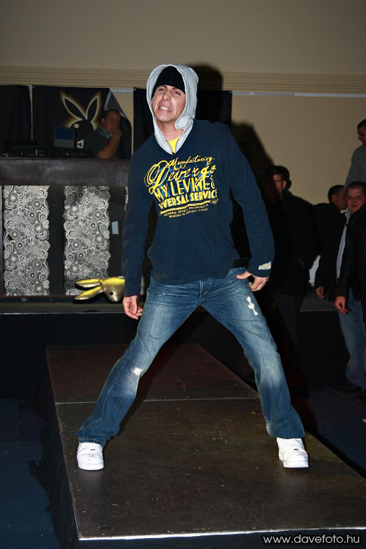 pbe_1226_096